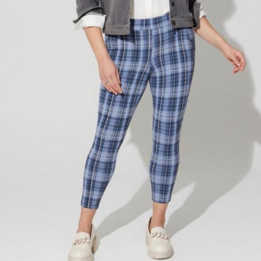 🆕 Blue Plaid Legging 4 4X 26 NWT Torrid New!